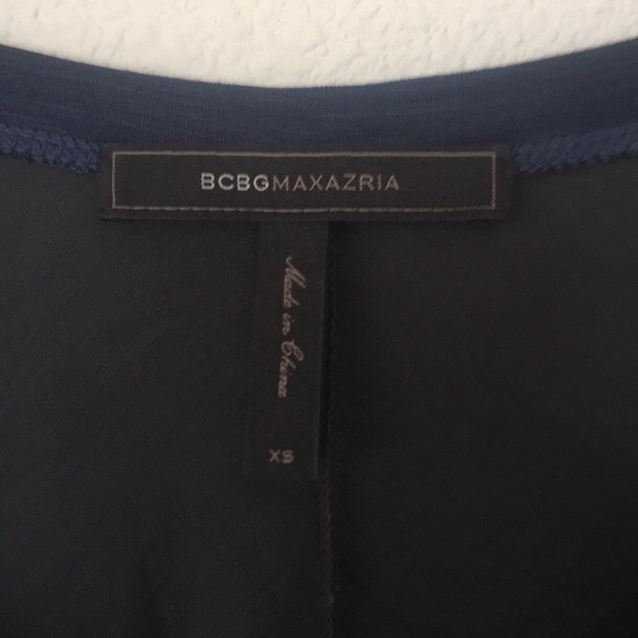 High low bcbg top navy front and black back tank - Picture 3 of 4